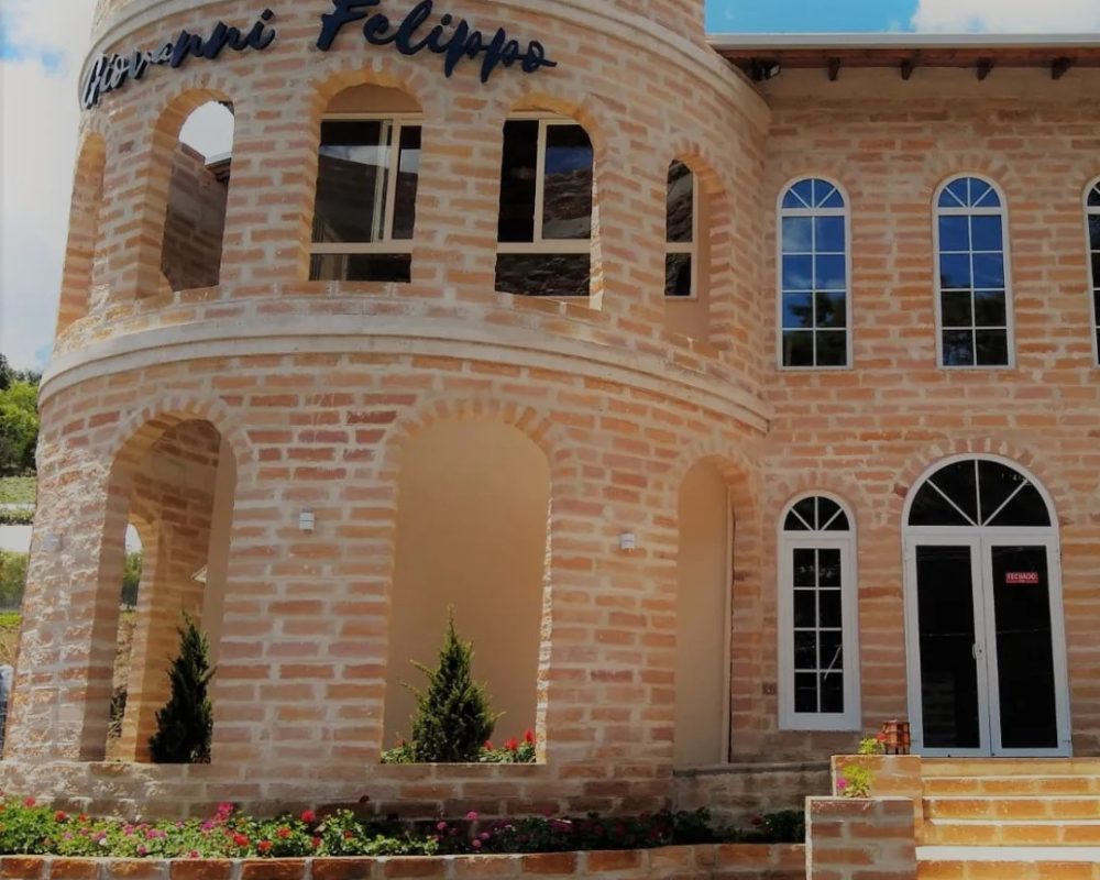 VINÍCOLA GIOVANNI FELIPPO 01